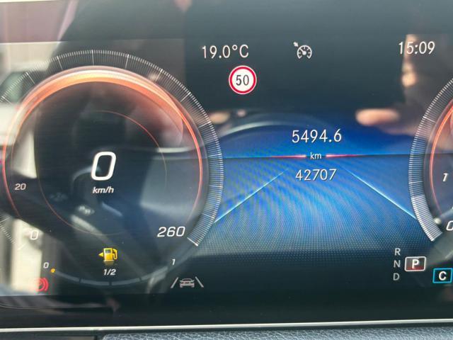 MERCEDES-BENZ B 180 Automatic Premium