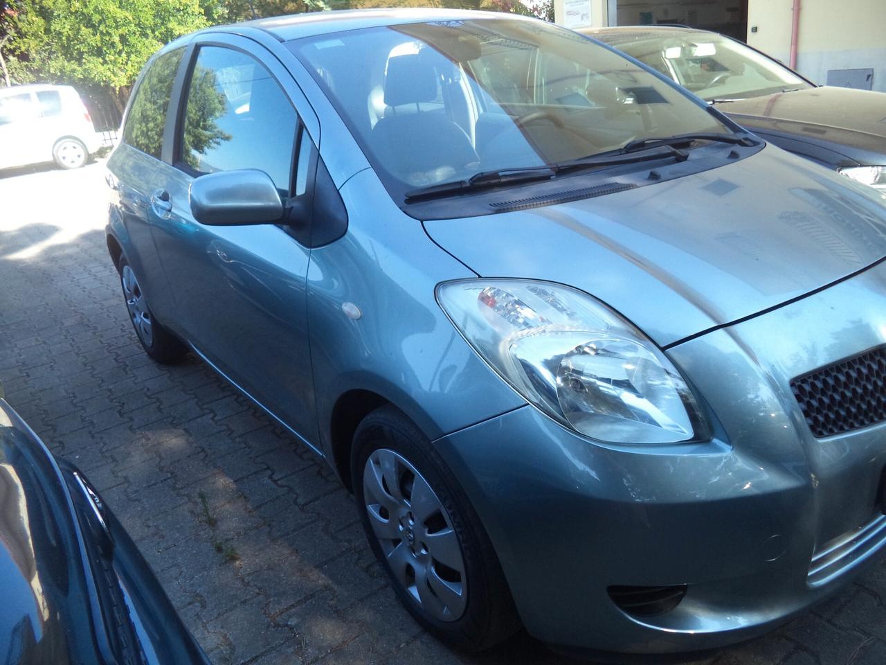 Toyota Yaris 1.3 3 porte
