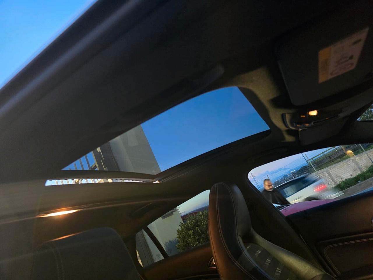 Mercedes-benz CLA 220 d S.W. Automatic Premium PACCHETTO AMG