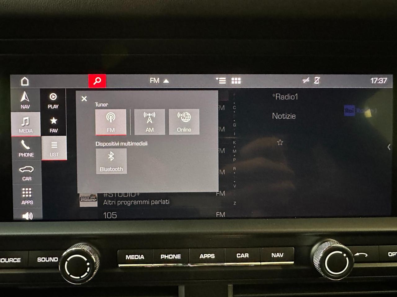 Porsche Macan 2.0 PDK-21"-Keyless-Camera-PASM-Sport Chrono