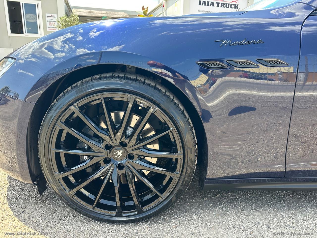 MASERATI Ghibli V6 SQ4 MODENA MOTORE FERRARI
