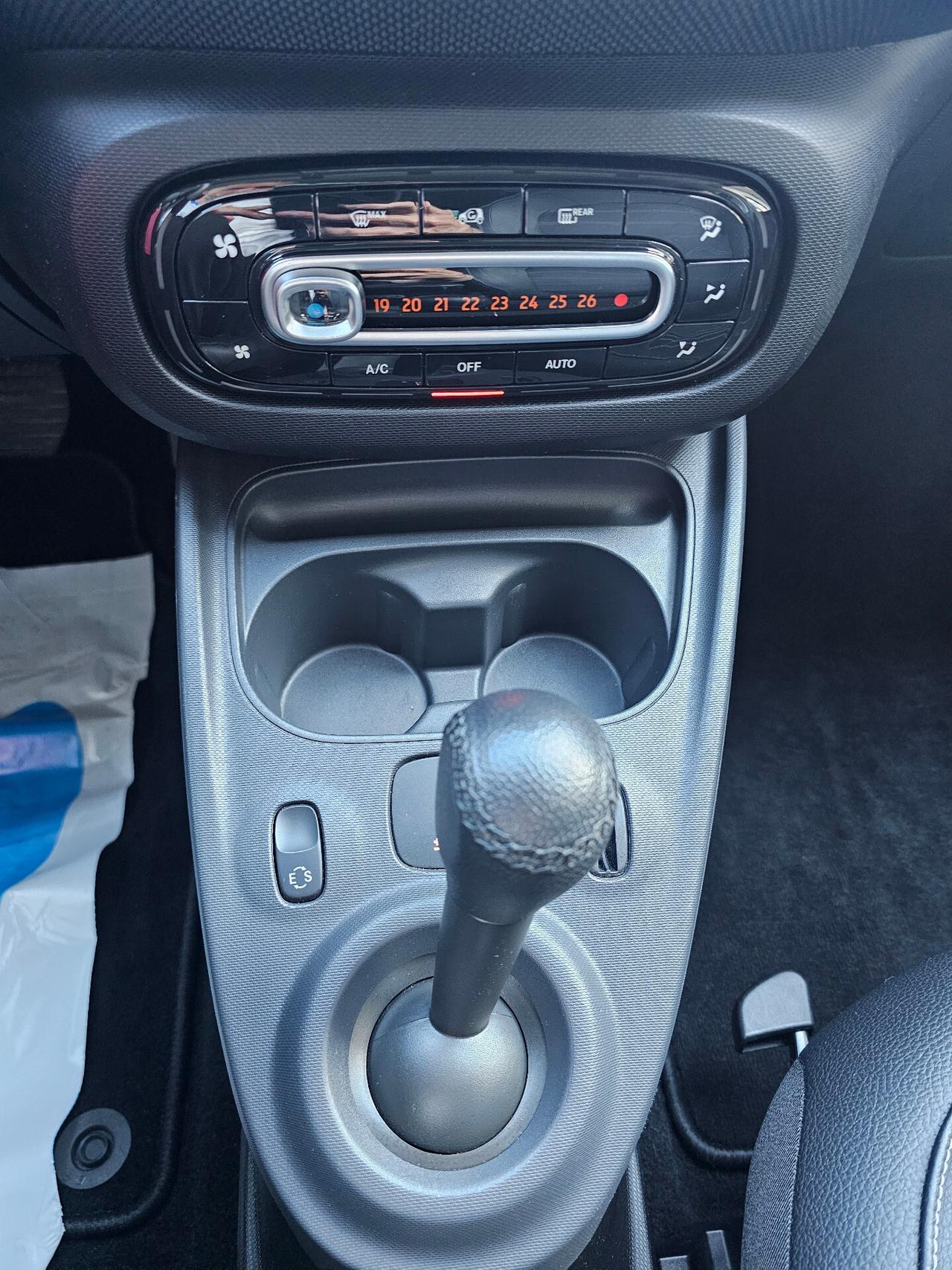 Smart ForFour 90 0.9 Turbo twinamic Prime NAV ANDRO/APPLE TAGL CERT