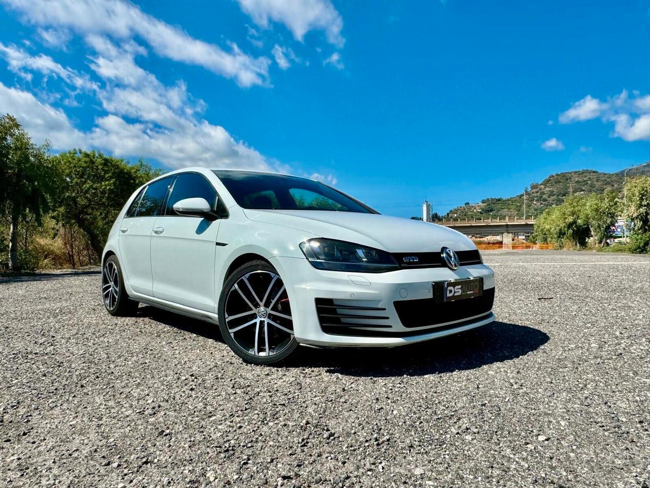 VOLKSWAGEN GOLF GTD 2.0 TDI 184 CV DSG ANNO 2016