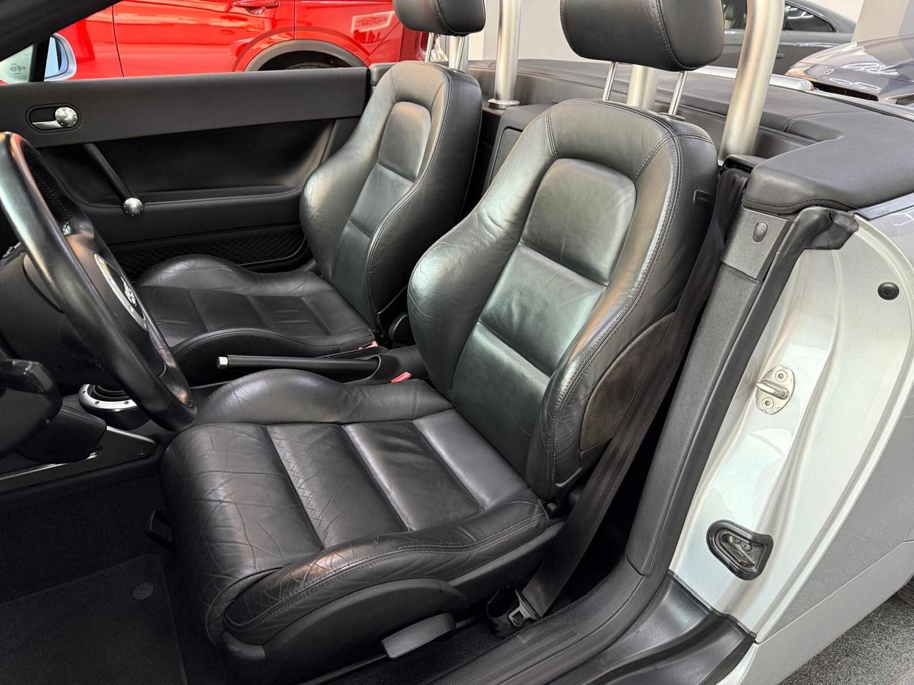 Audi TT Roadster 1.8 T 20V 179 CV cat