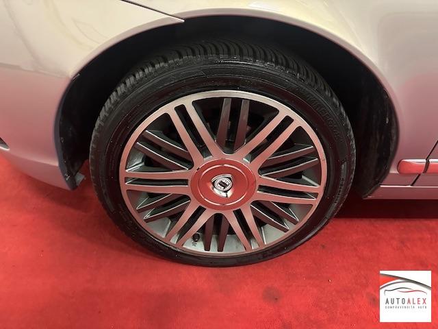 LANCIA - Ypsilon 1.4 16v Platino 100