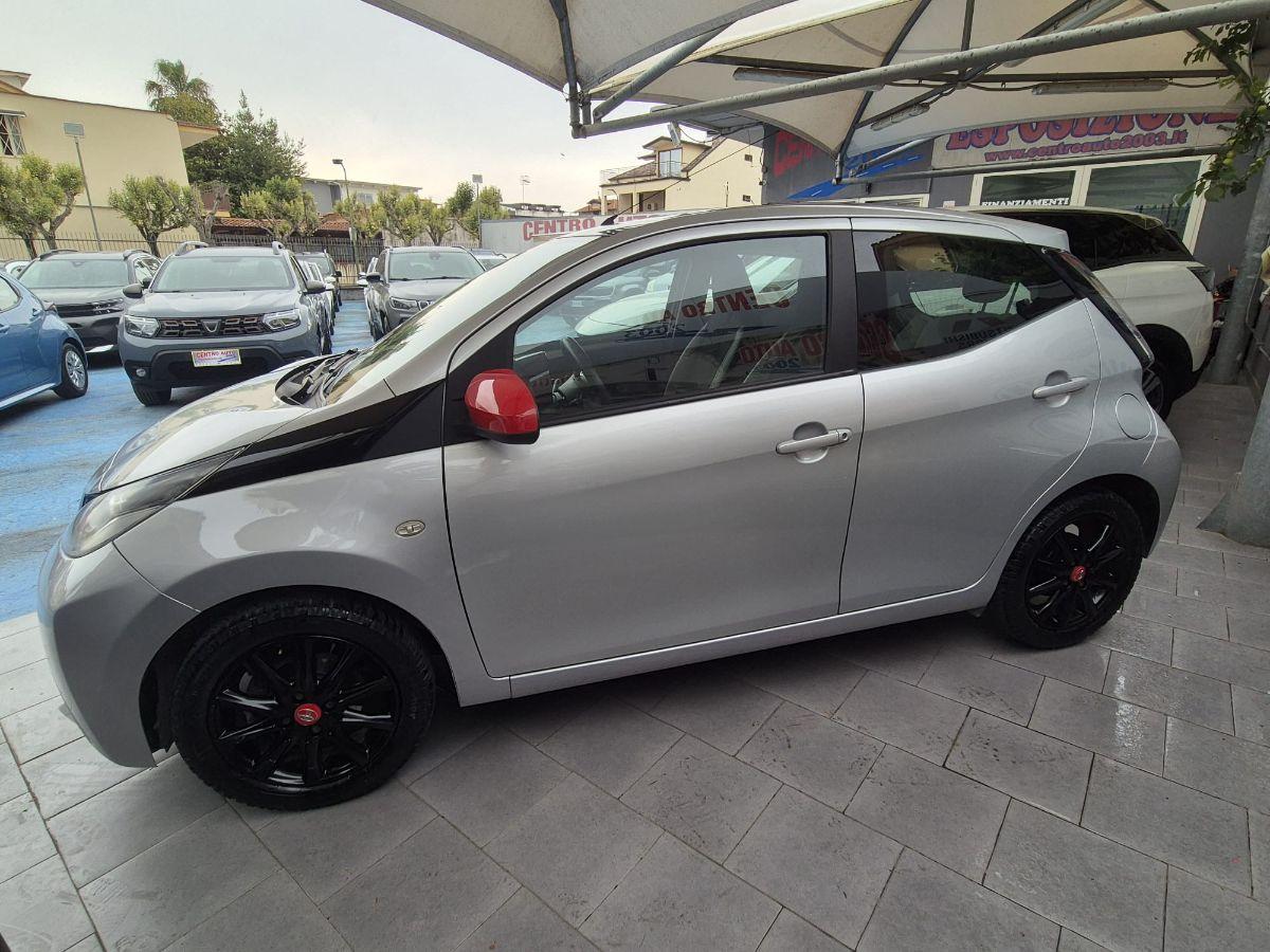 TOYOTA - Aygo - 1.0 VVT-i 69 CV 5p. x-play TSS