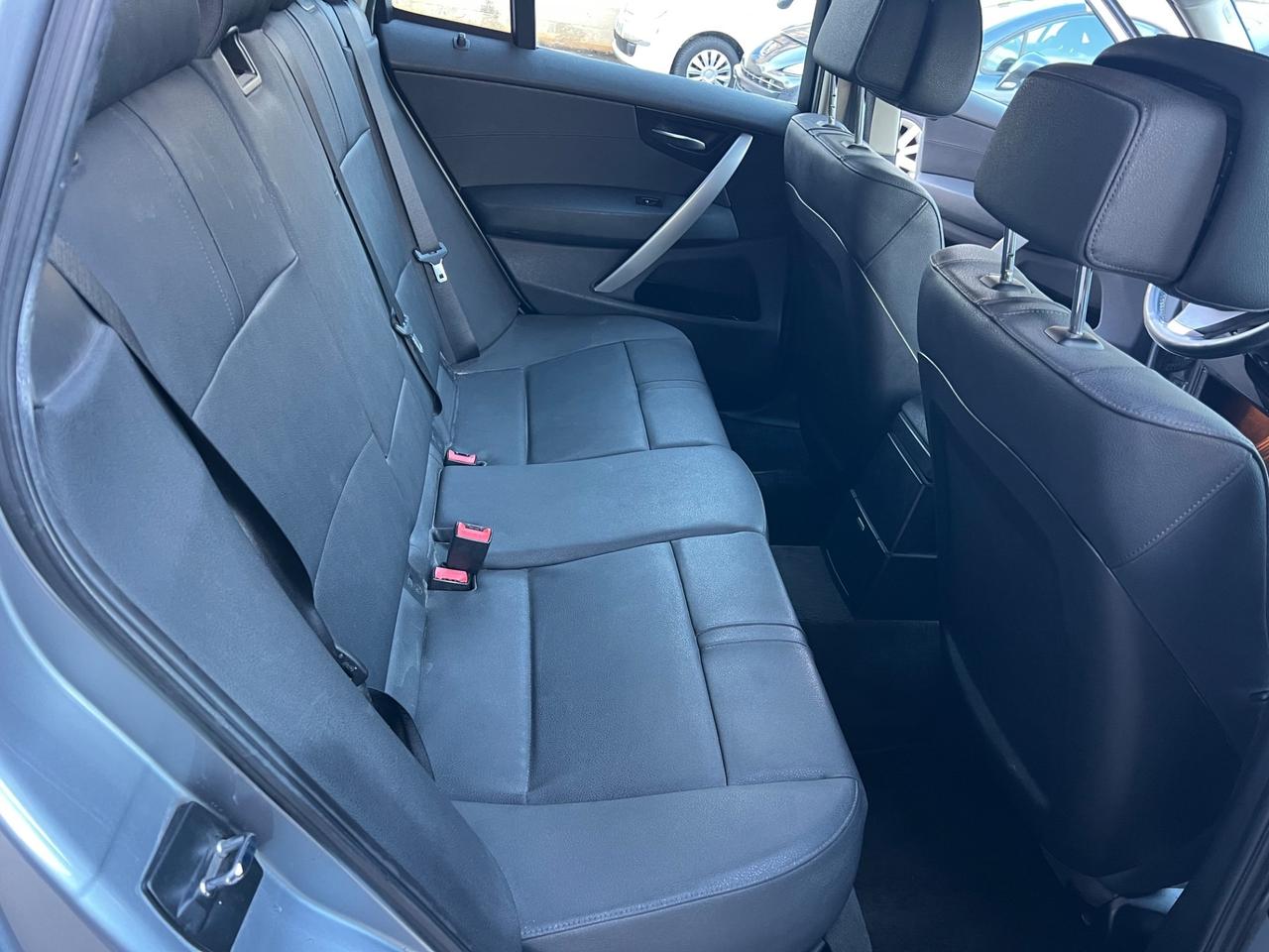 Bmw X3 2.0d cat Futura