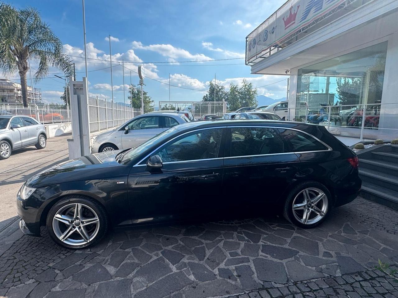 Lancia Ypsilon 0.9 TwinAir 85 Metano Ecochic Silver BLACK FRIDAY