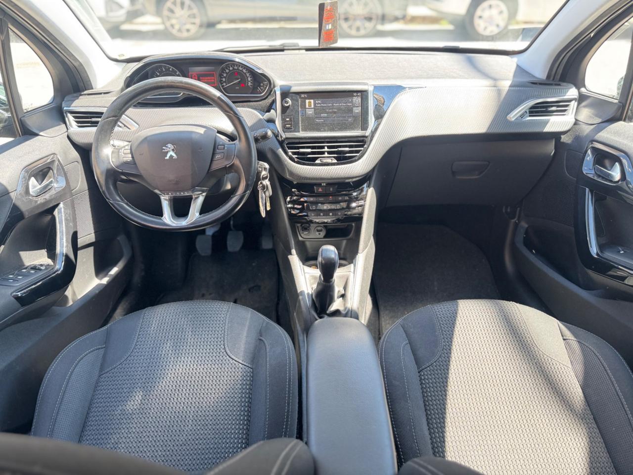 Peugeot 208 PureTech 82 5 porte Allure