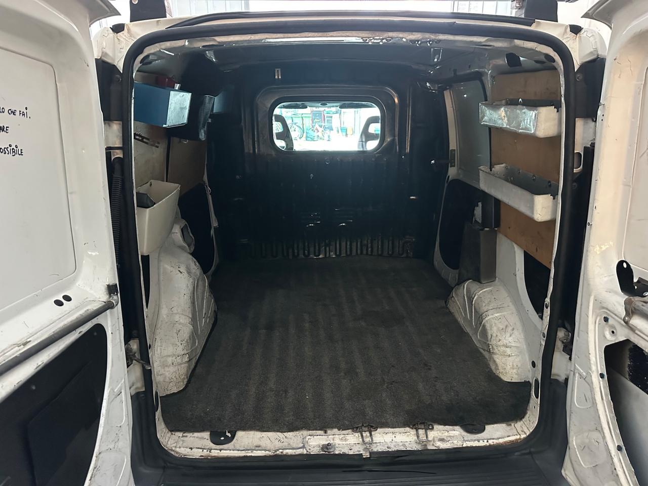 Fiat Doblo 2 posti