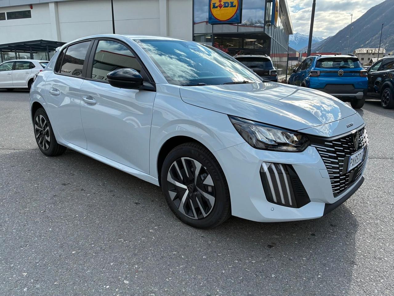 Peugeot 208 Hybrid 110 e-DCS6 Business