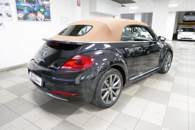 VOLKSWAGEN Maggiolino Cabrio 2.0 TDI DSG Design BlueMotion Technology
