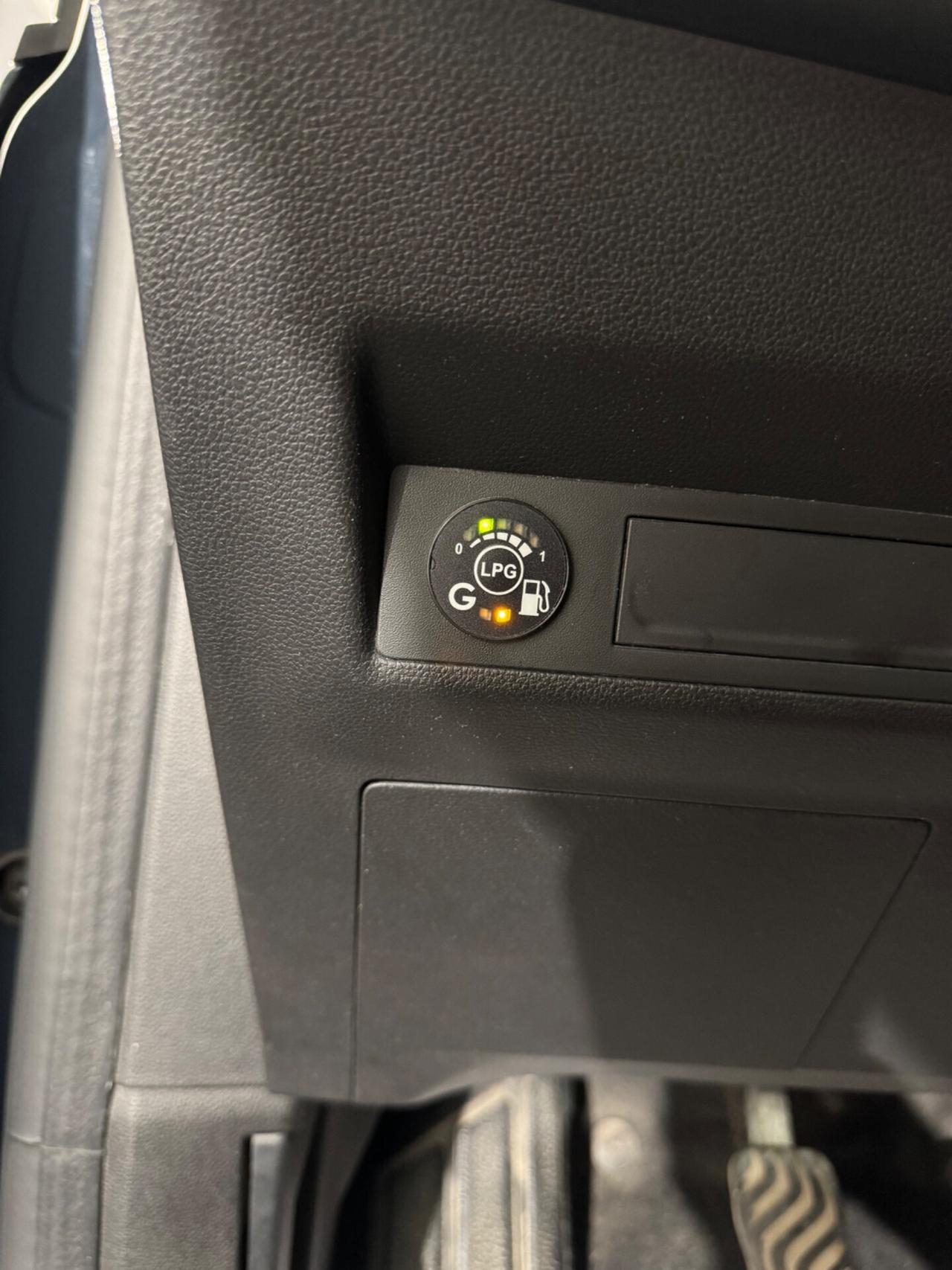 Renault Captur TCe 100 CV GPL FAP Intens TAGLIANDI RENAULT