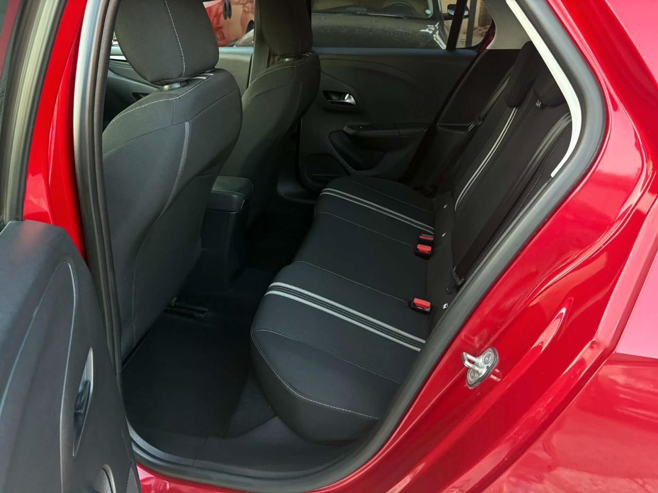 Opel Corsa 1.5 D 100 CV Blitz Edition