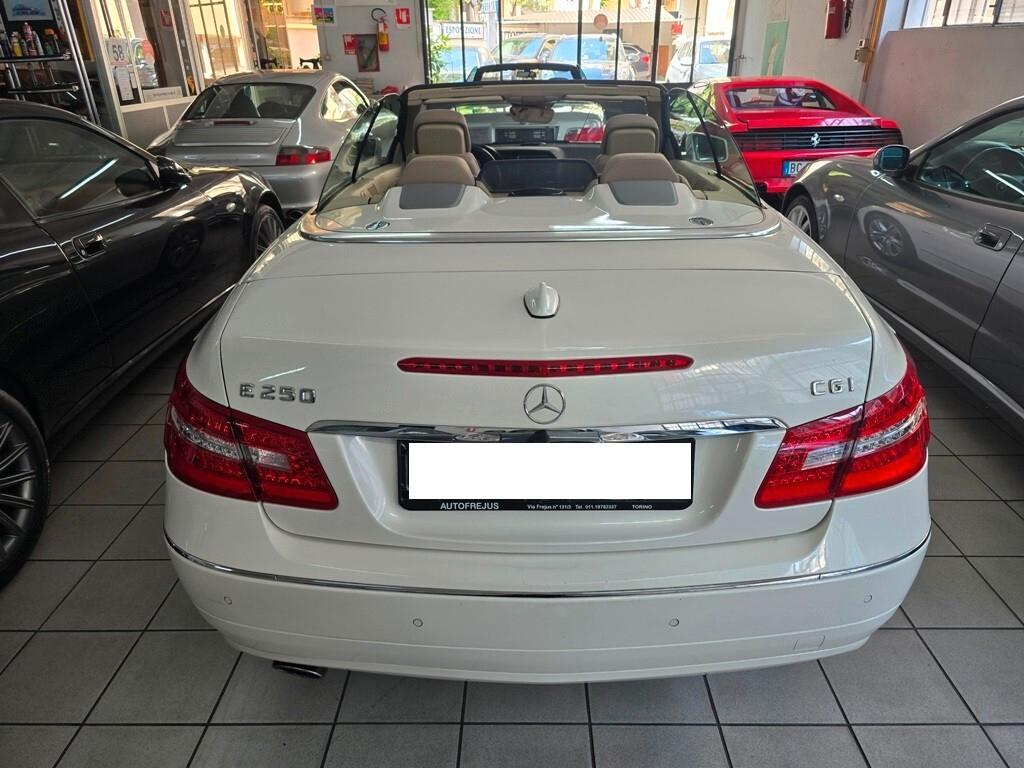 Mercedes-benz E 250 CGI Cabrio BlueEFFICIENCY Avantgarde BOOK SERVICE
