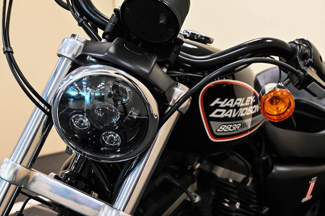 Harley-Davidson Sportster 883 XL 883R