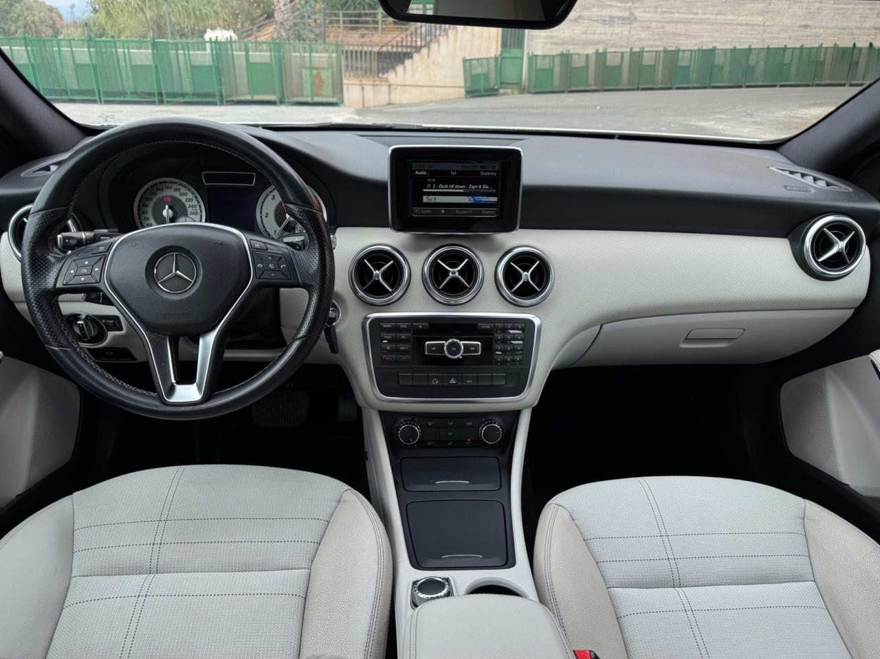 Mercedes-benz A CAMBIO AUTOMATICO/UNICO PROPRIETARIO