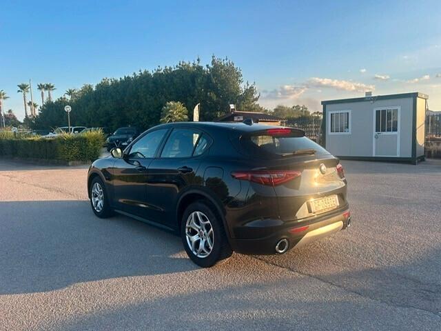 Alfa Romeo Stelvio 2.2 Turbodiesel 190 CV AT8 RWD Business
