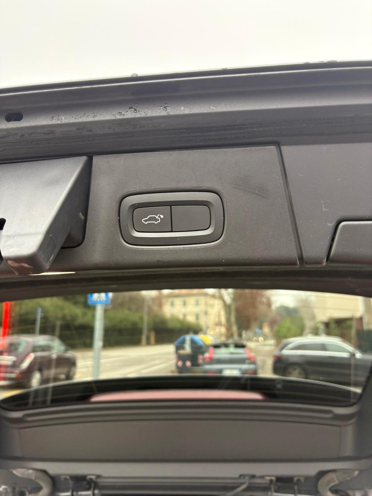 Volvo V90 D3 Geartronic Momentum