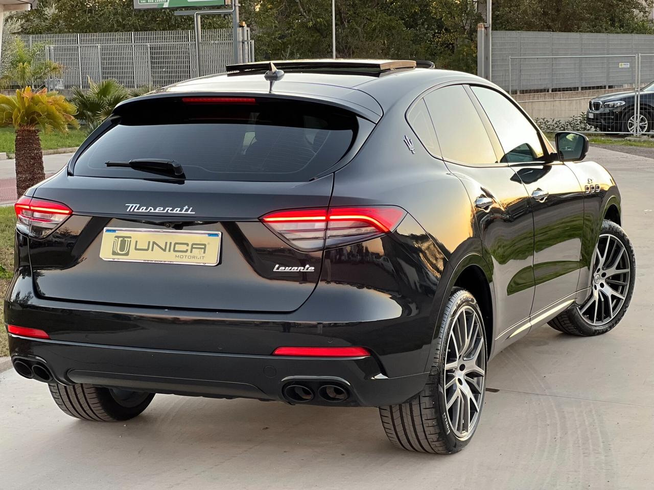 Maserati Levante 2.0 mhev 330 CV AWD GT TETTO ITALIANA