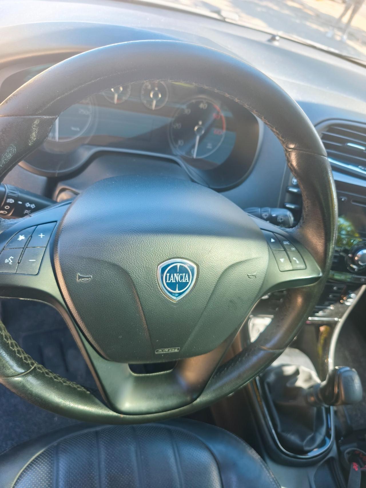Lancia Delta 1.6 MJT-120CV TETTO FULL 2014