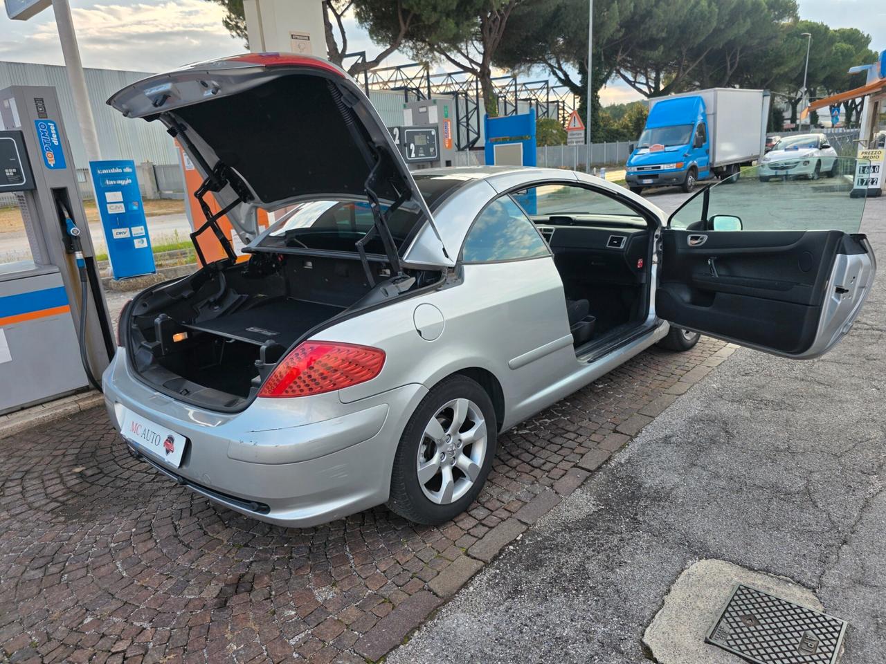Peugeot 307 2.0 HDi FAP CC Féline con 279.000km Neopatentati ok