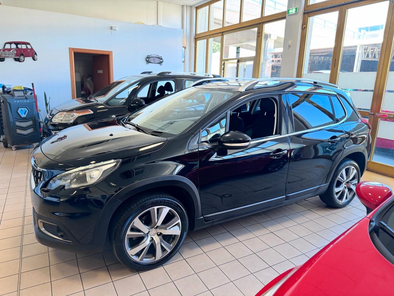 Peugeot 2008 BlueHDi 120 S&S Allure