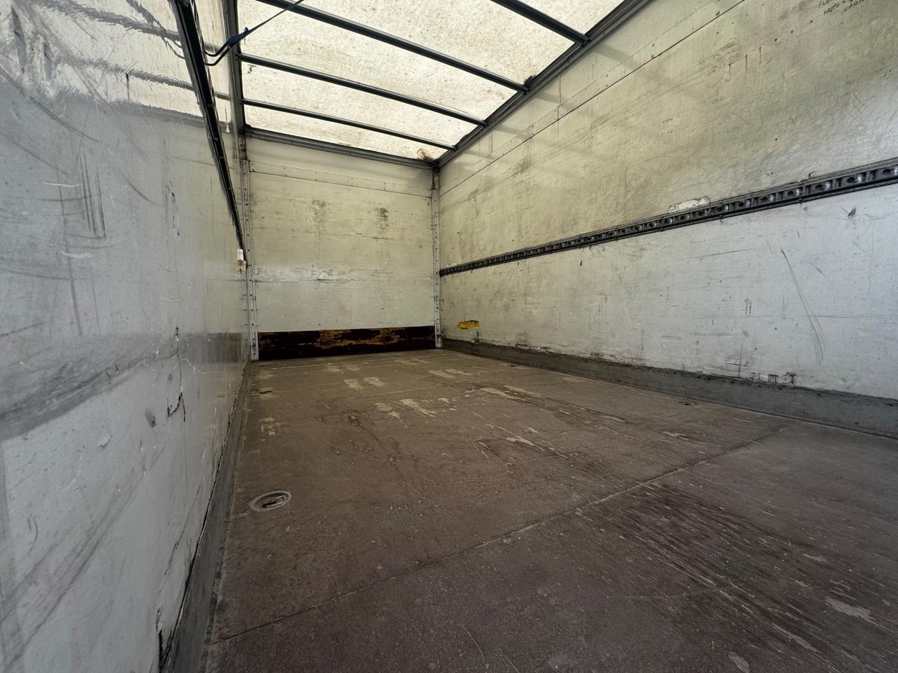 Iveco Daily , 2.3 diesel, 2028