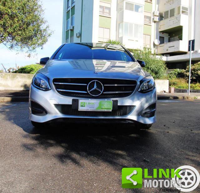MERCEDES-BENZ B 180 d Premium