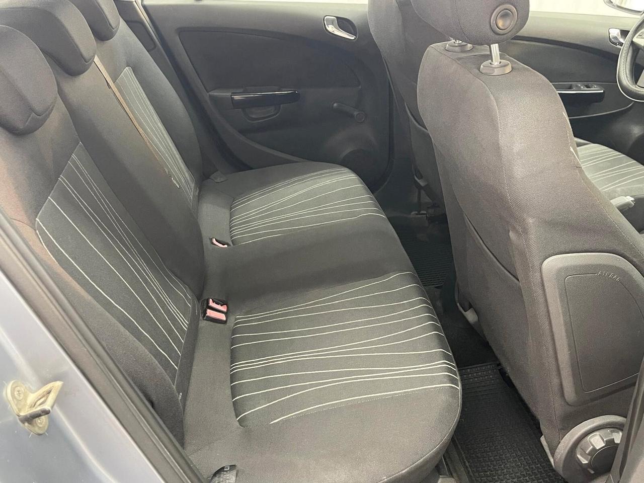 Opel Corsa 1.2 5 porte Easytronic Enjoy