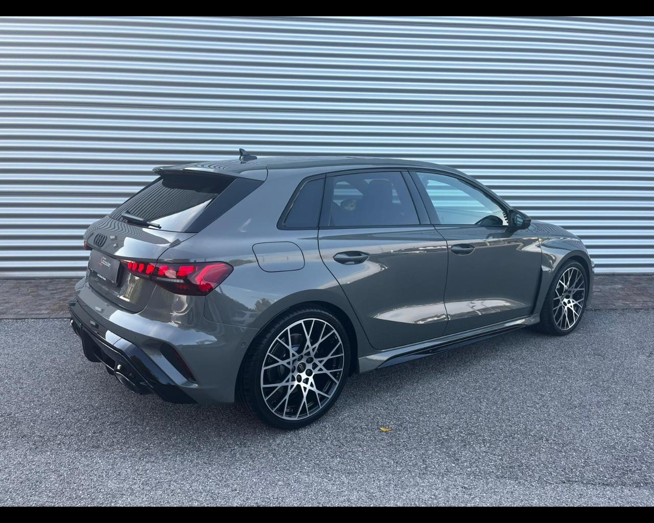 AUDI Audi RS 3 Sportback 294 kW S tronic