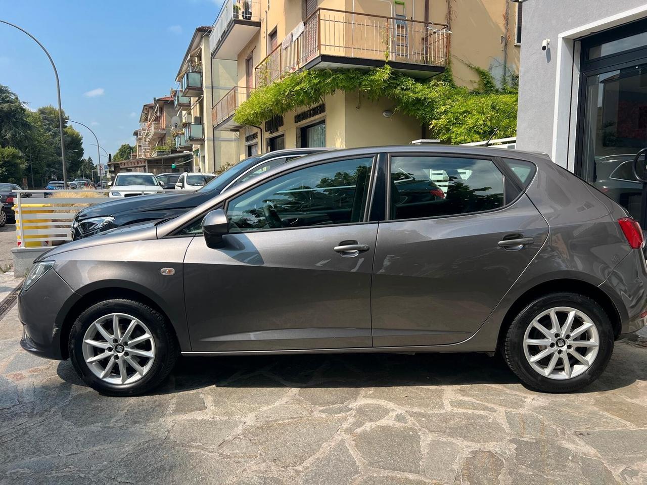 SEAT IBIZA 1.4 TDI 75 CV CR 5p. CONNECT NEO PATENTATI