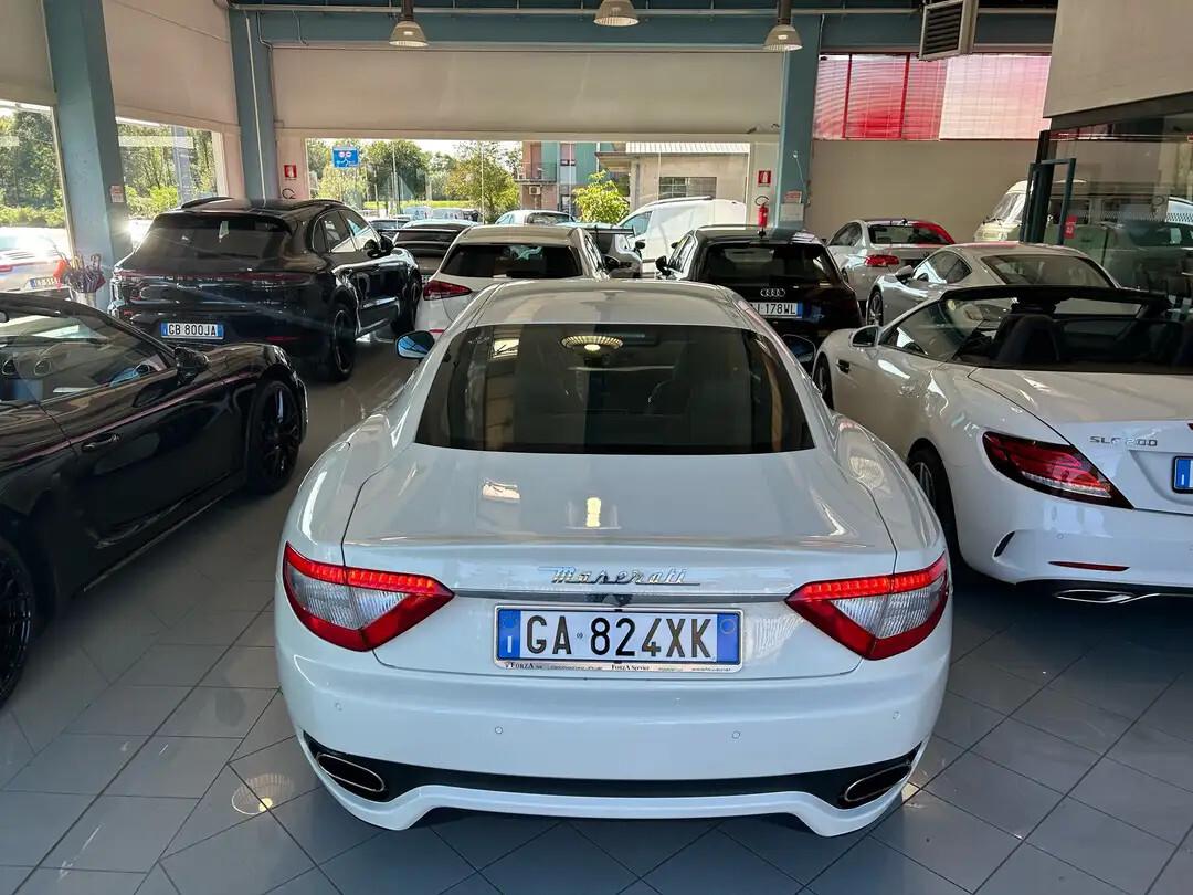 Maserati GranTurismo 4.7 V8 S