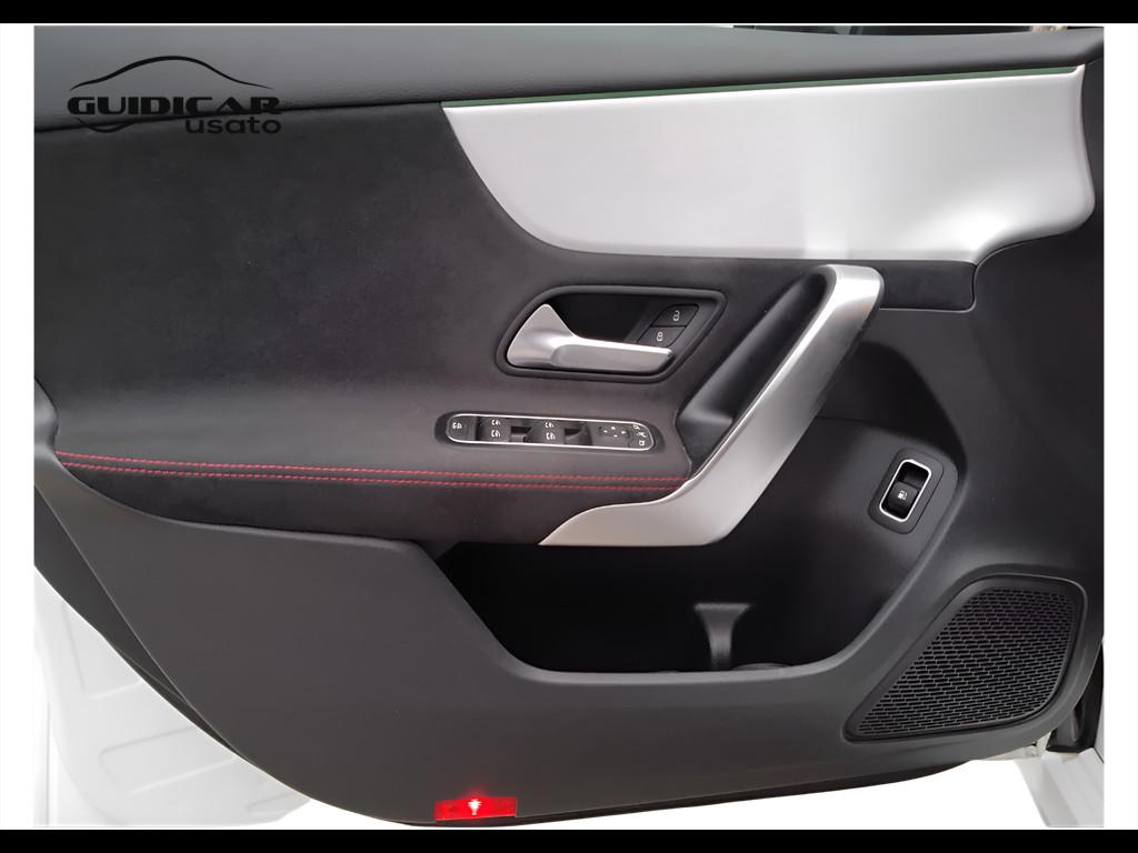 Mercedes-Benz Classe A - W177 2018 - A 250 e phev (eq-power) Premium auto