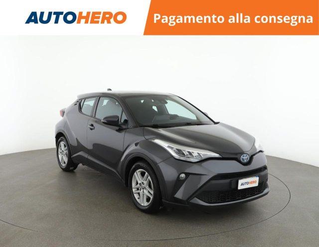 TOYOTA C-HR 1.8 Hybrid E-CVT Business