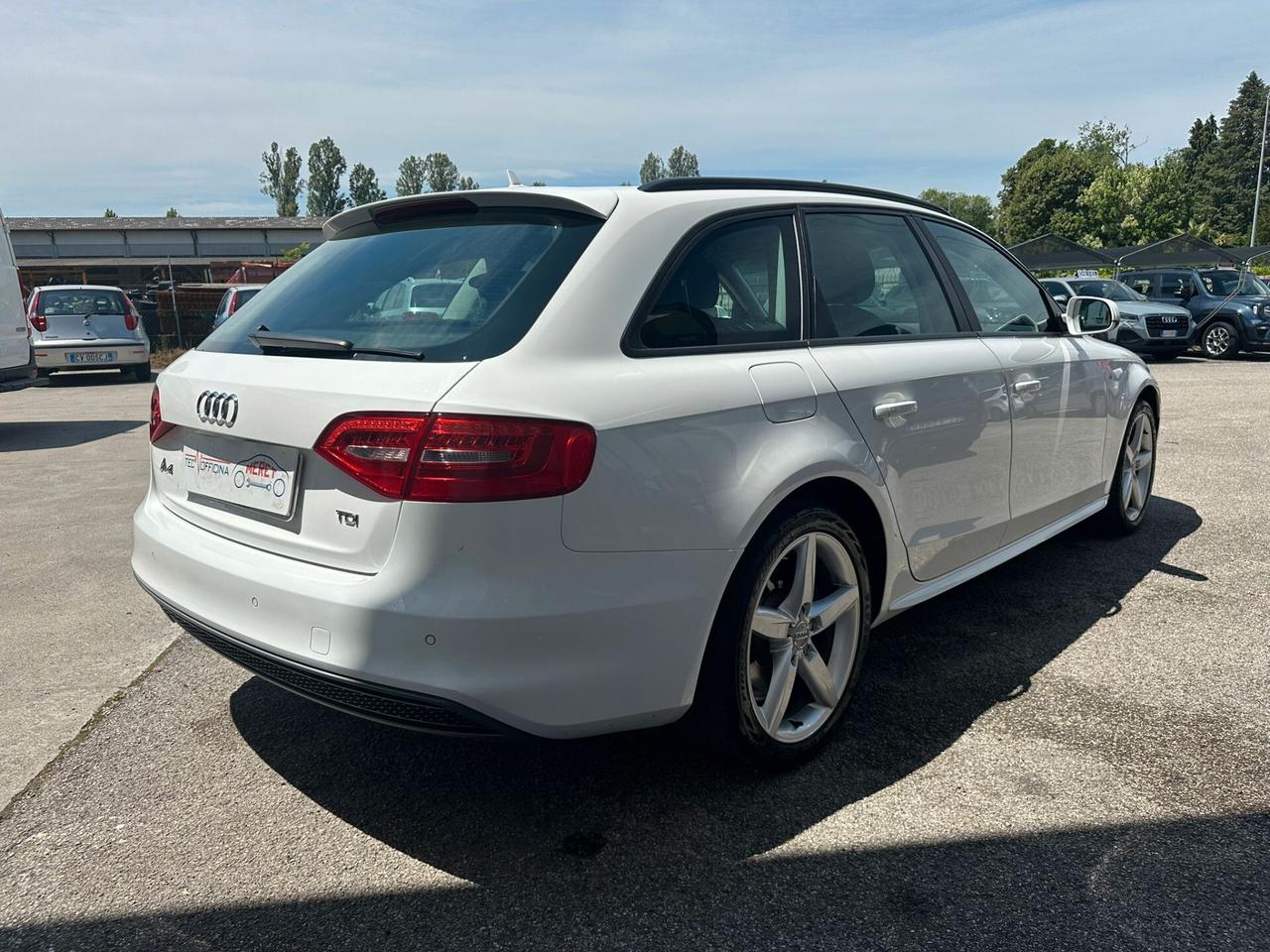 Audi A4 Avant 2.0 TDI 150 CV S-LINE