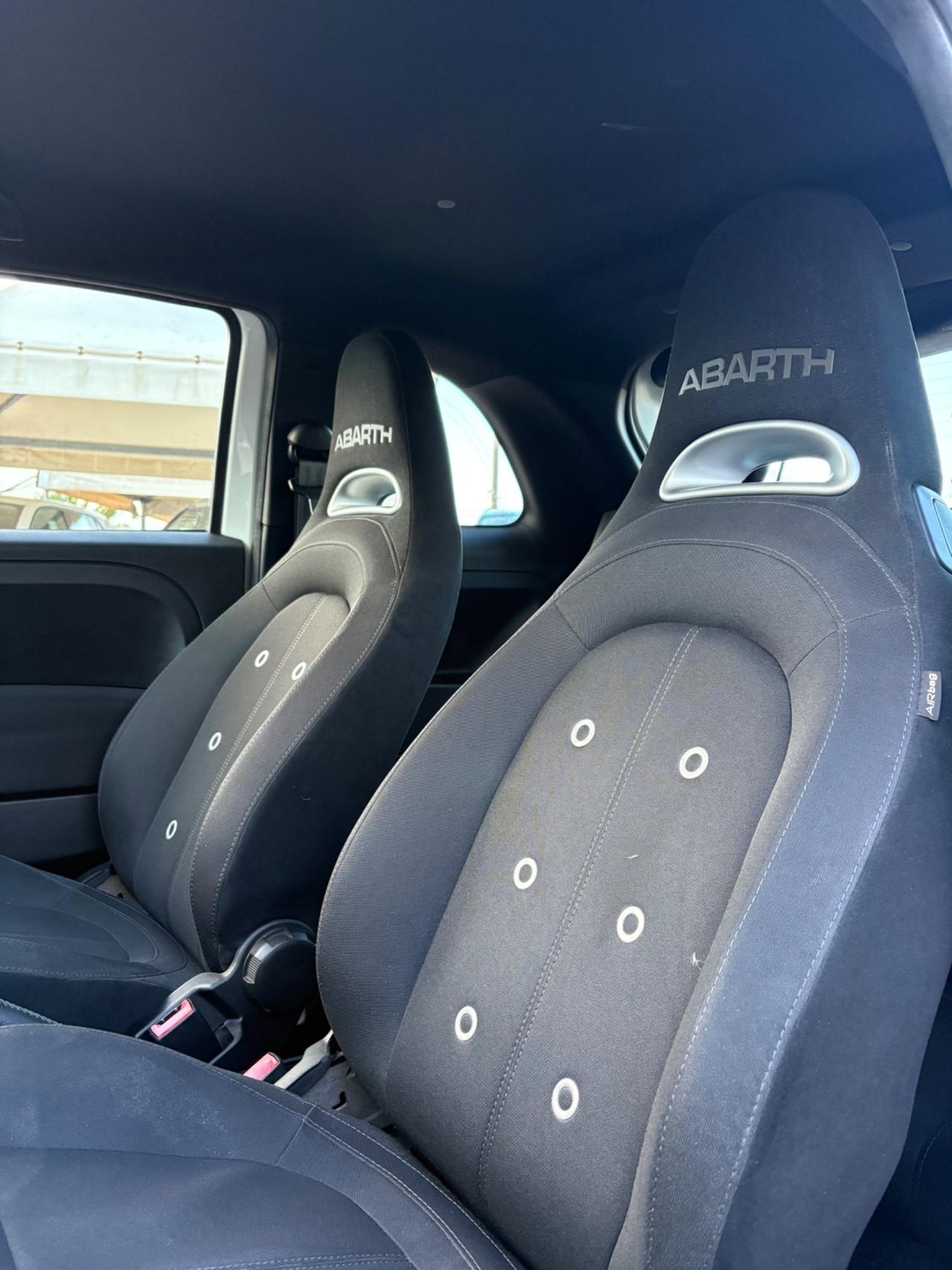 Abarth 595 1.4 Turbo T-Jet 145 CV