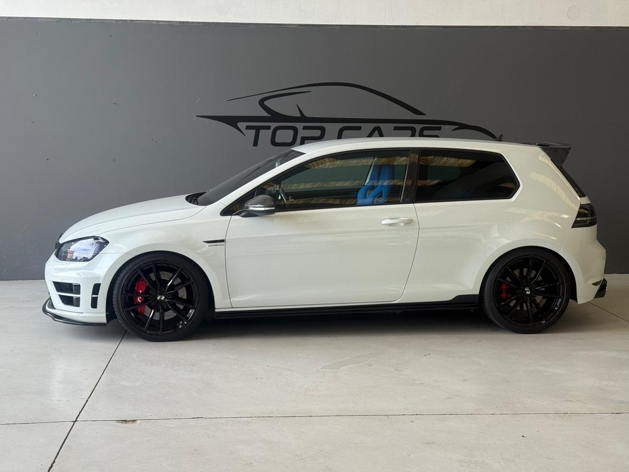 Volkswagen Golf GTI 7R da VETRINA