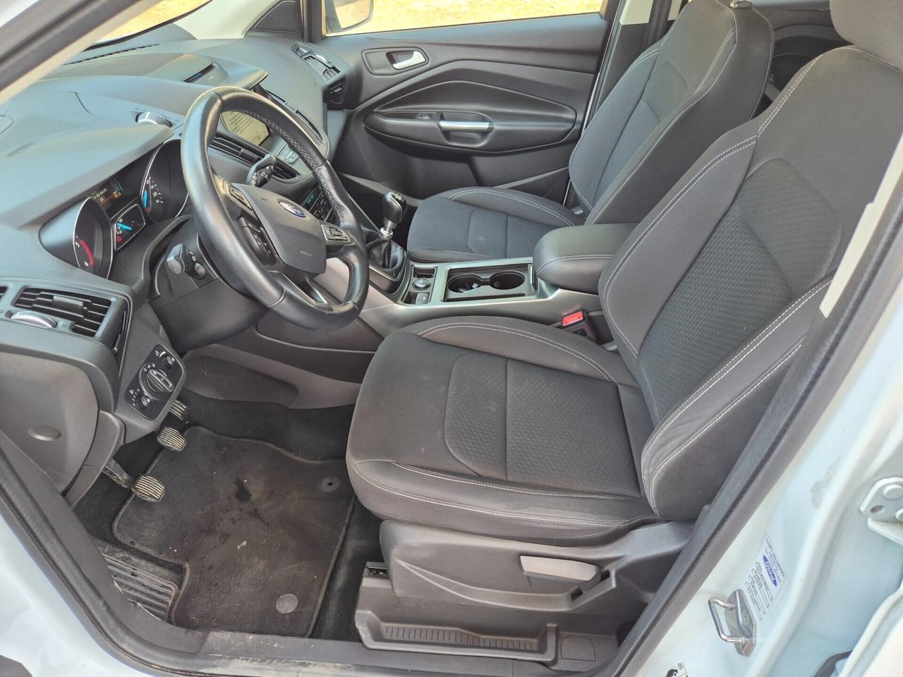 Ford Kuga 1.5 TDCI 120 CV S&S 2WD ST-Line autocarr