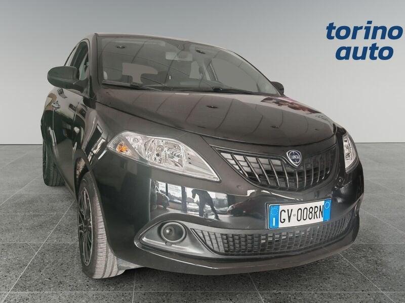 Lancia Ypsilon 1.0 FireFly 5 porte S&S Hybrid Gold