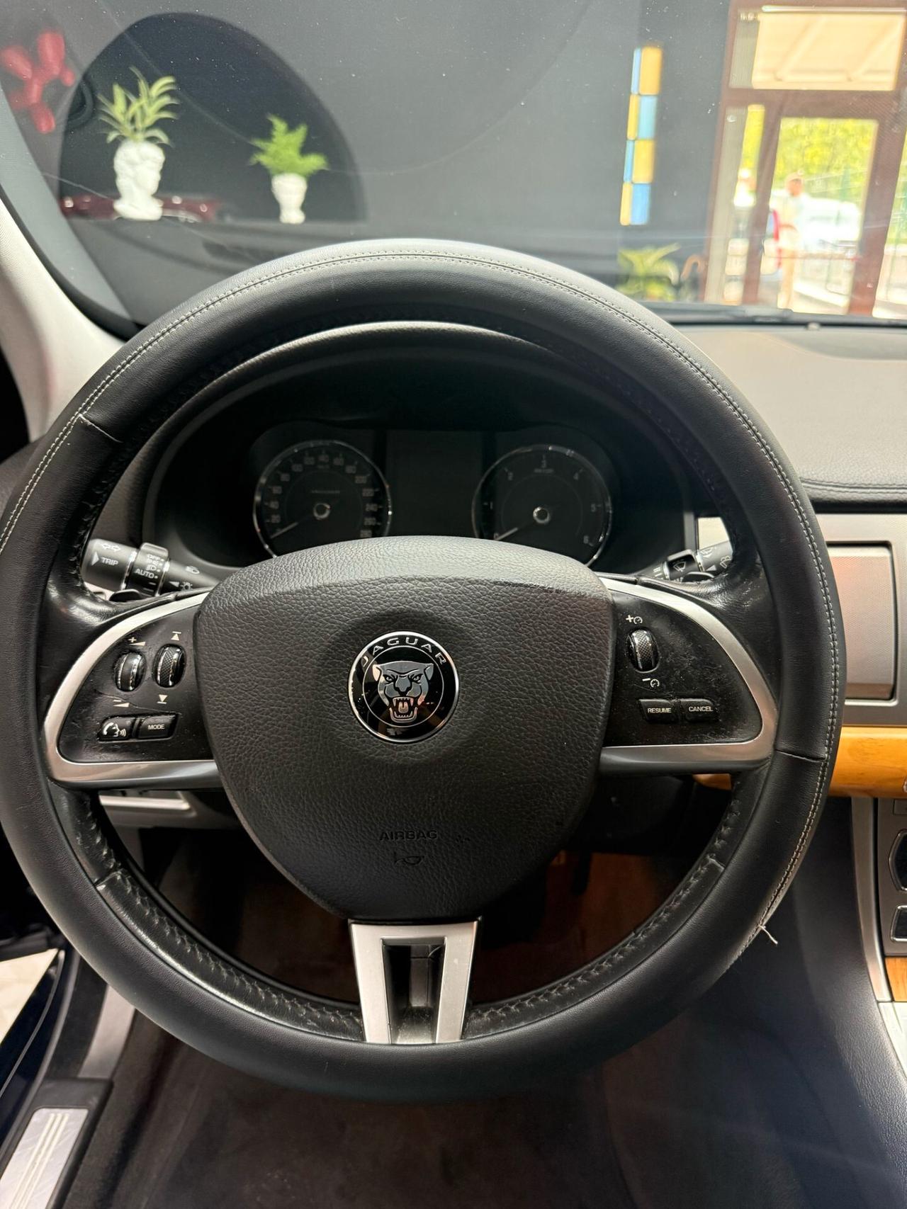 Jaguar XF 2.2 D 200 CV Premium Luxury