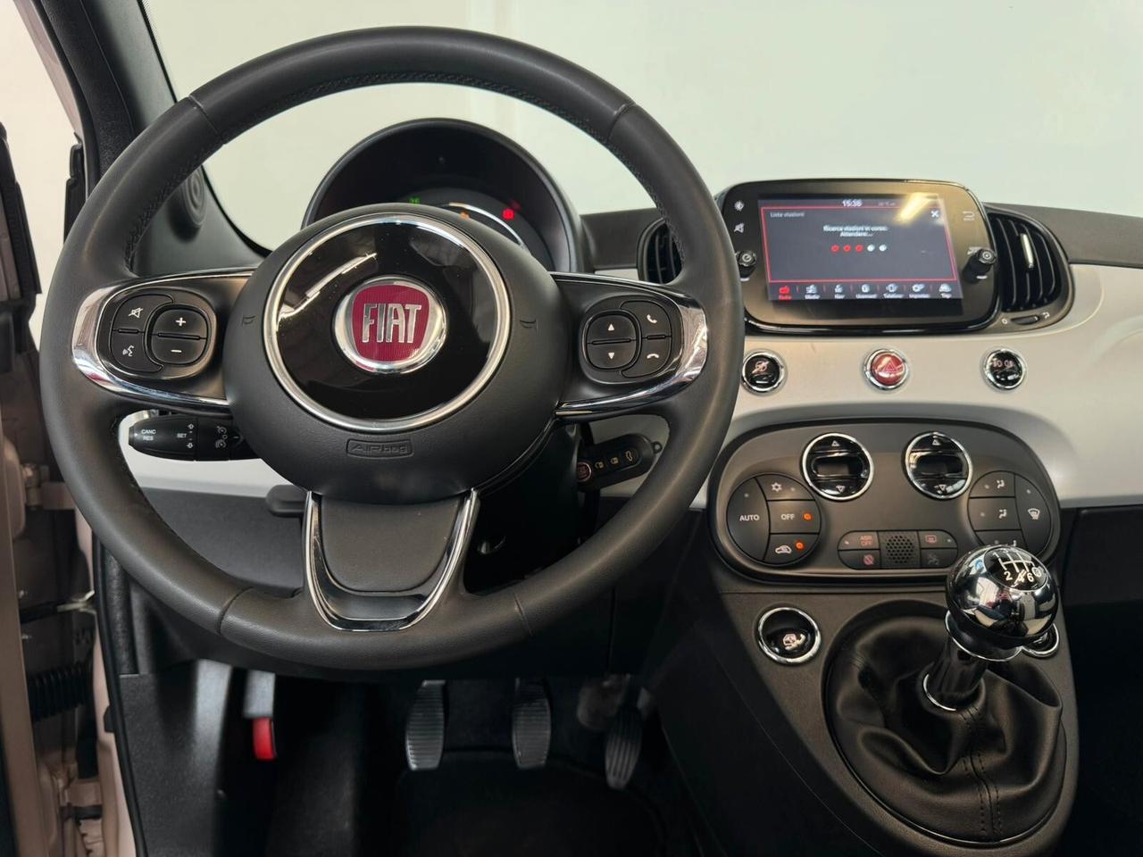 Fiat 500 C 1.0 Hybrid 70 CV Dolcevita