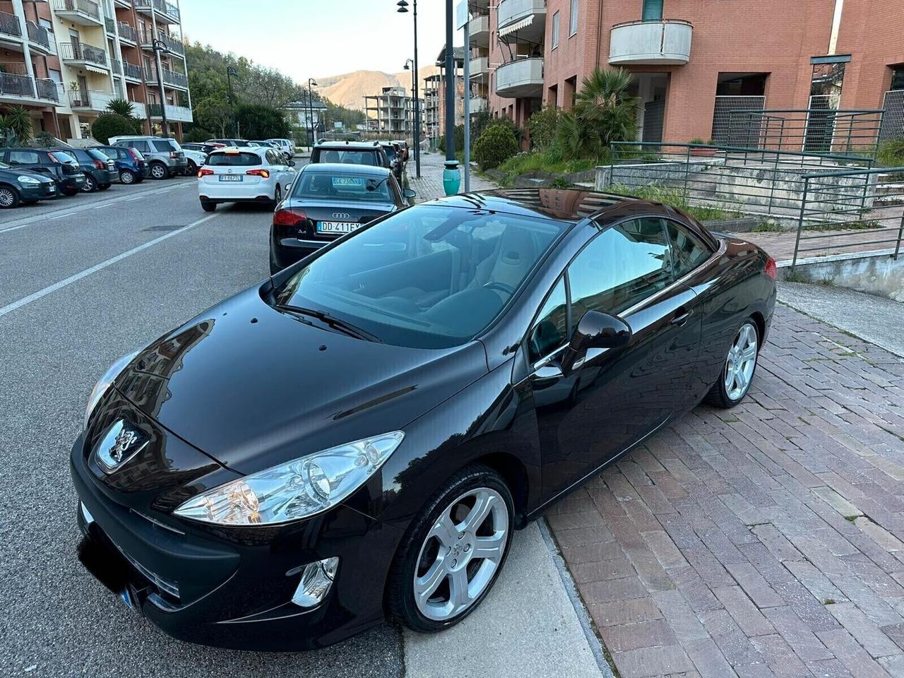 Peugeot 308 1.6 THP 150CV CC Féline