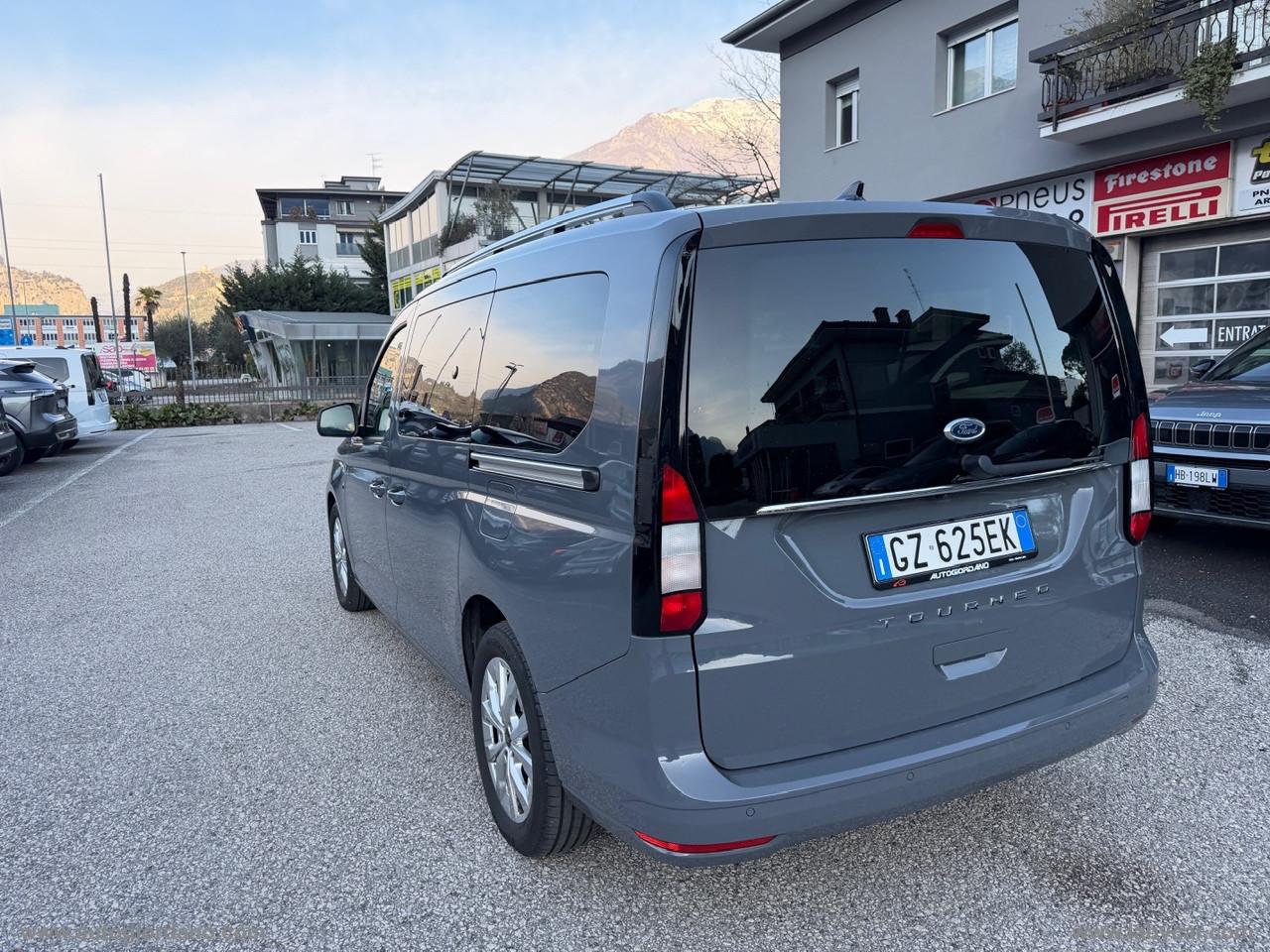 FORD Gr.Tourneo Connect 2.0 122 aut. Tit.