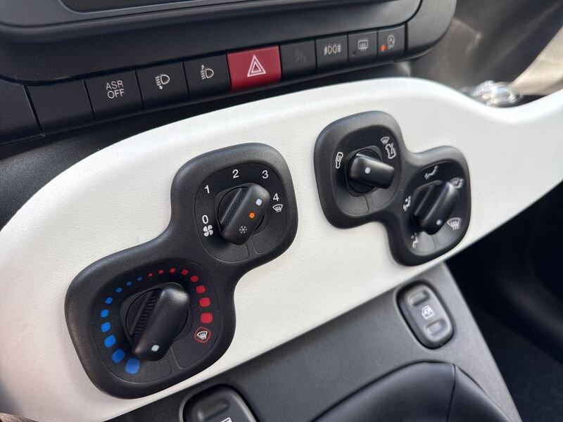 FIAT Panda 1.0 FireFly S&S Hybrid Pandina