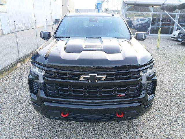 CHEVROLET Silverado 6.2L EcoTec3 V8 LT Trail Boss Z71