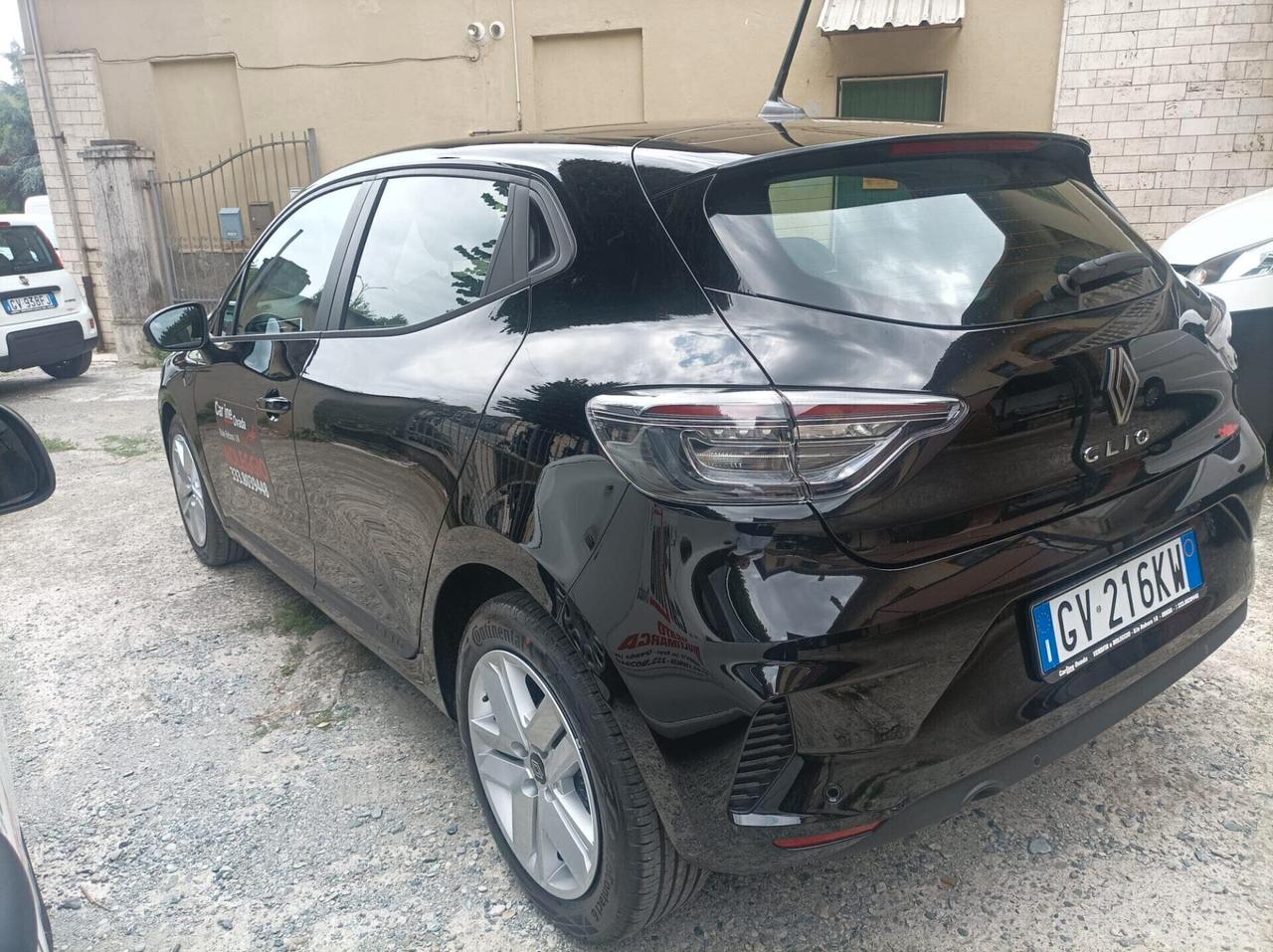 RENAULT CLIO INTENS 2024