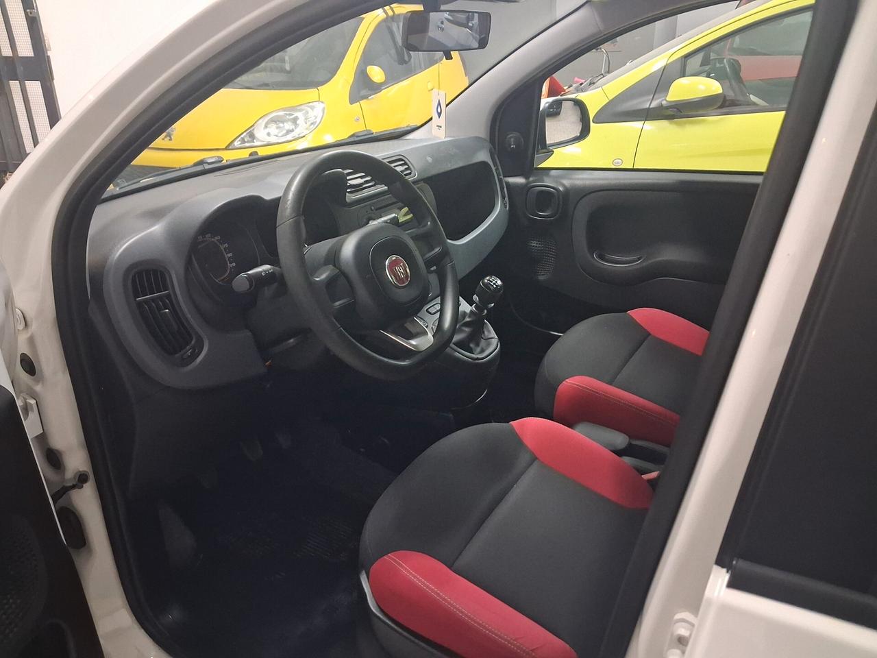 Fiat Panda 1.2 benzina unico prop 12/2016 90.000km