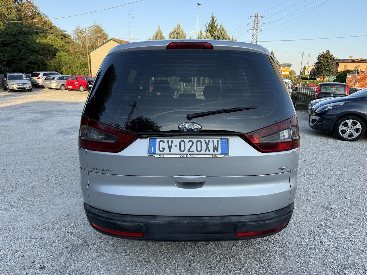 Ford Galaxy 1.8 TDCI 125 CV 7 POSTI