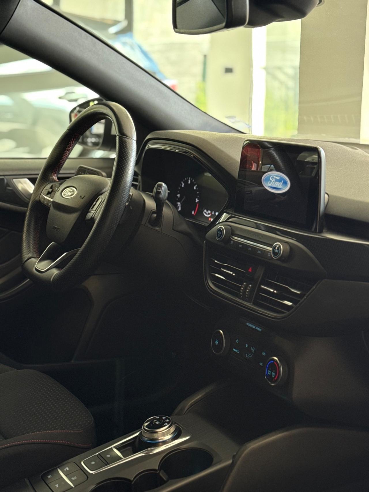 Ford Focus 1.5 TDCi 120 CV Start&Stop Pow. SW ST Line Business